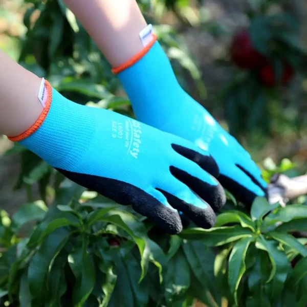 Gardening Working Gloves | Nonslip, Waterproof, Durable Gloves for Gardening, Fishing & Clamming - Image 4