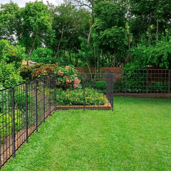 10-Pack Metal Garden Fence Panels | Rustproof Animal Barrier & Decorative Yard Fence - Image 5